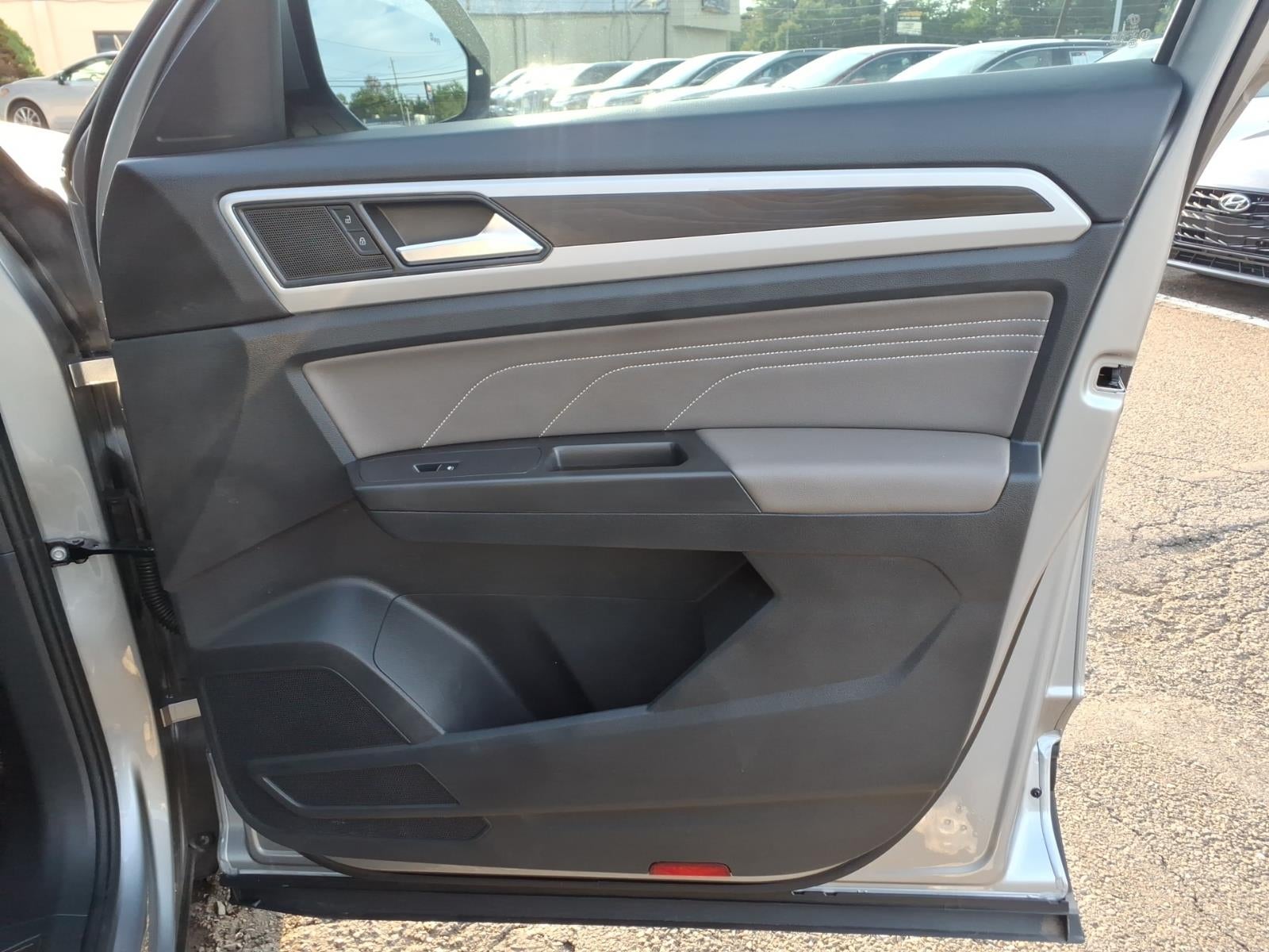 2023 Volkswagen Atlas V6 SE