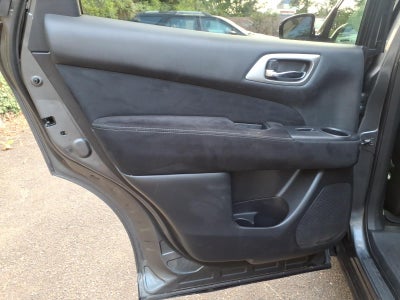 2015 Nissan Pathfinder S
