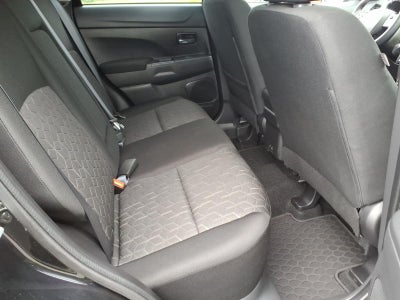 2025 Mitsubishi Outlander Sport LE
