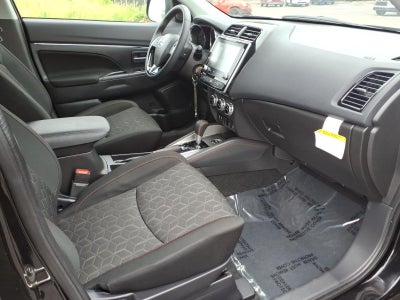 2025 Mitsubishi Outlander Sport LE
