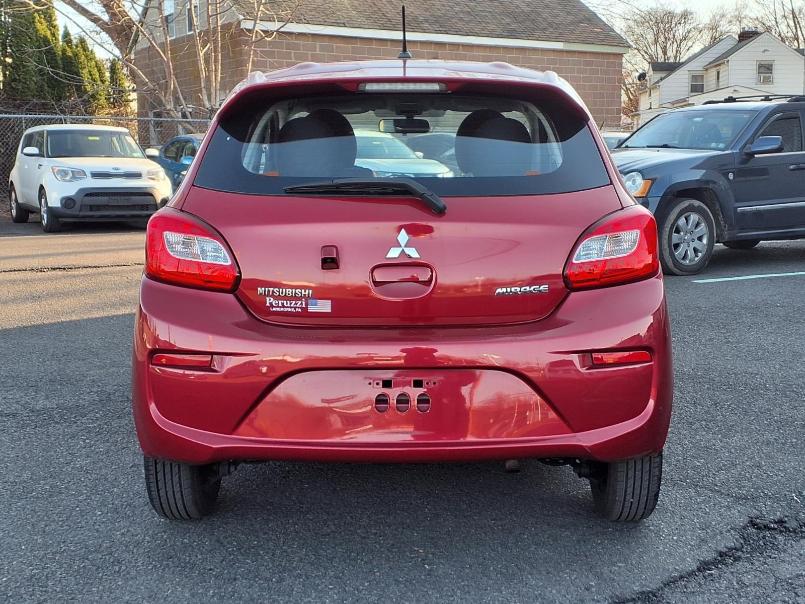 2018 Mitsubishi Mirage ES