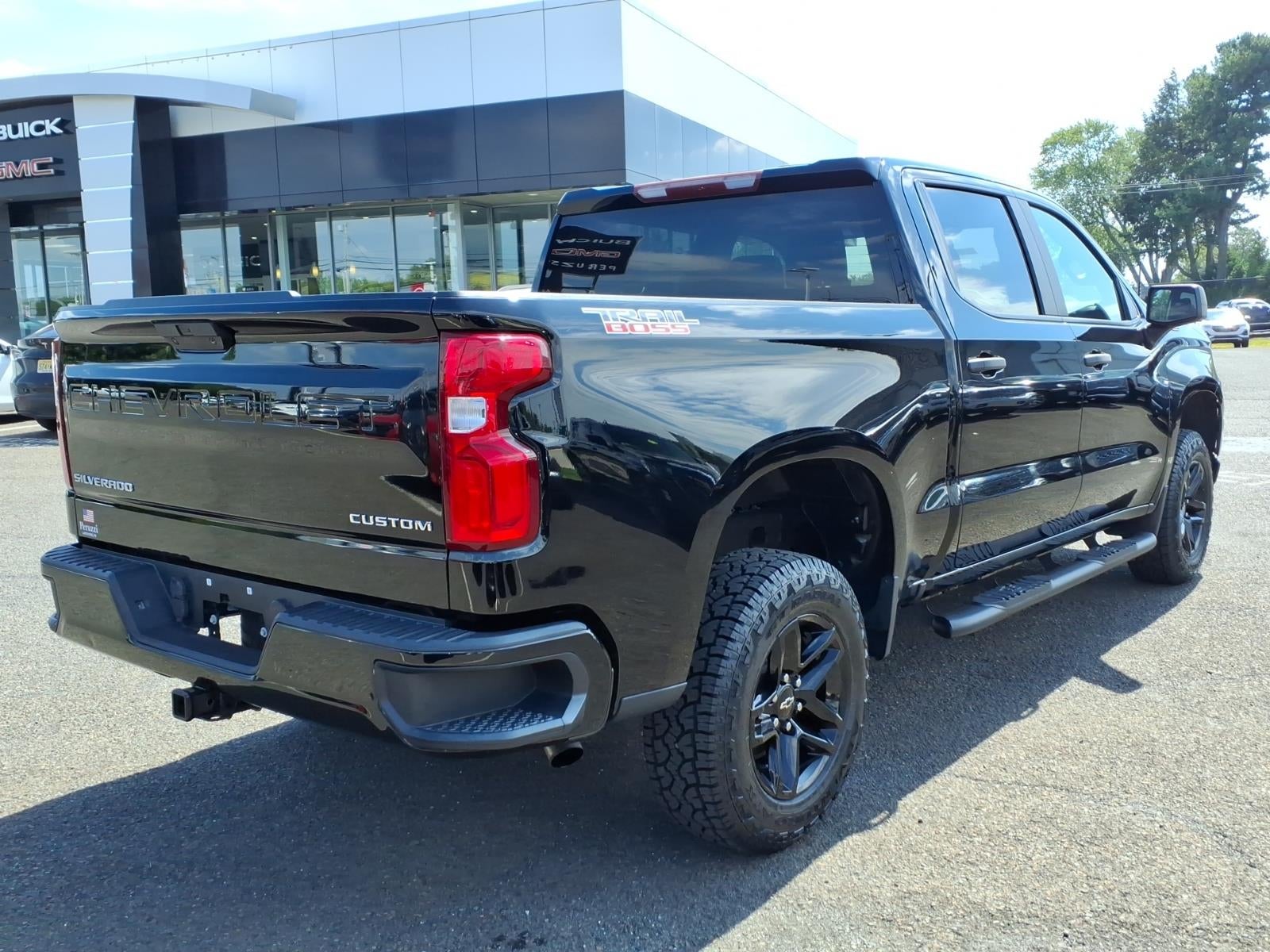 2022 Chevrolet Silverado 1500 LTD Custom Trail Boss