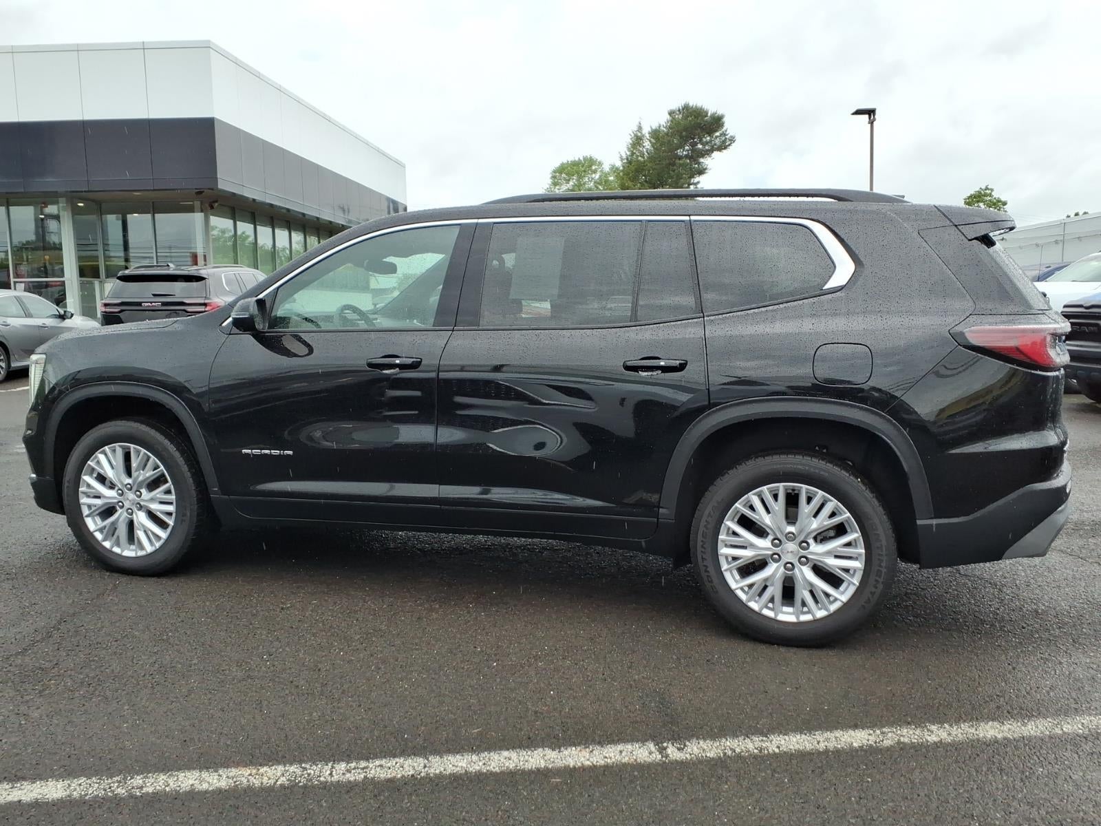 2024 GMC Acadia Elevation