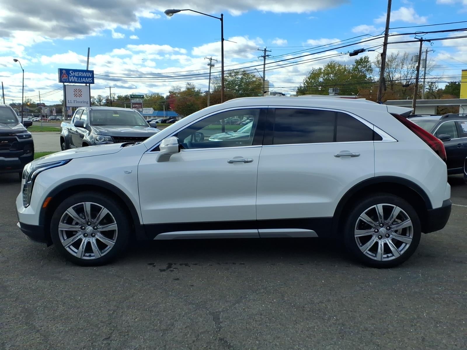 2021 Cadillac XT4 AWD Premium Luxury