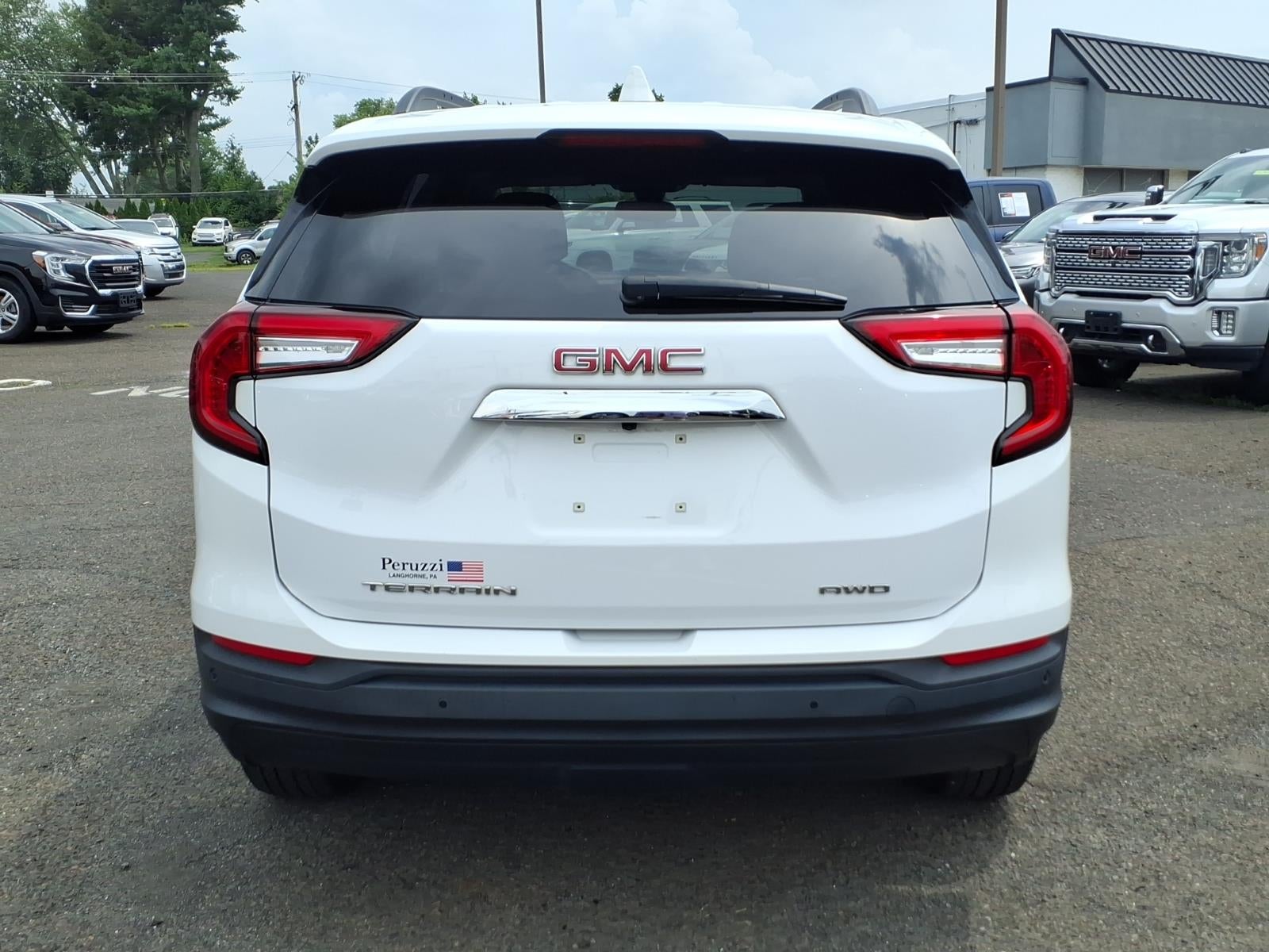 2023 GMC Terrain SLE