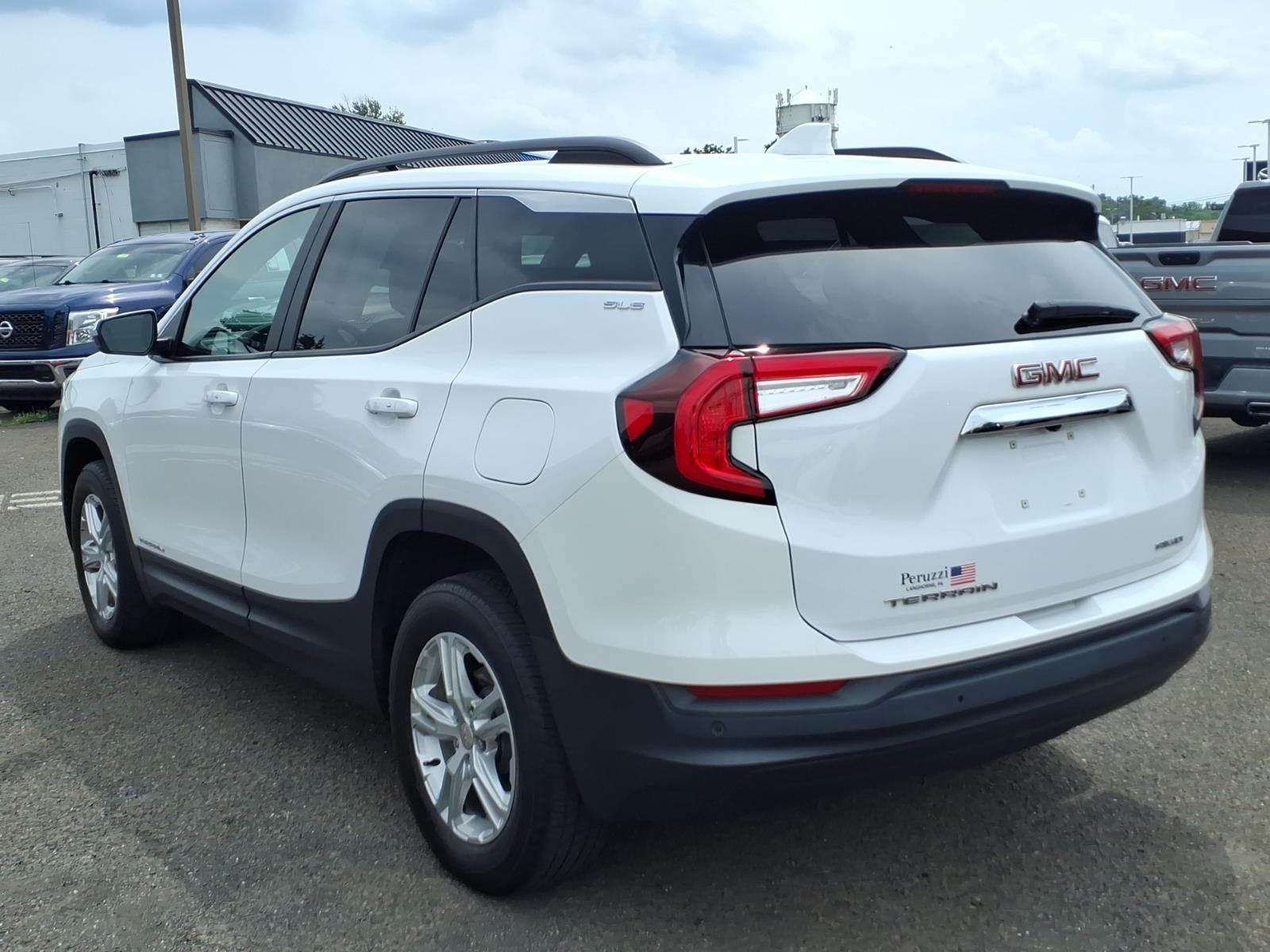 2023 GMC Terrain SLE