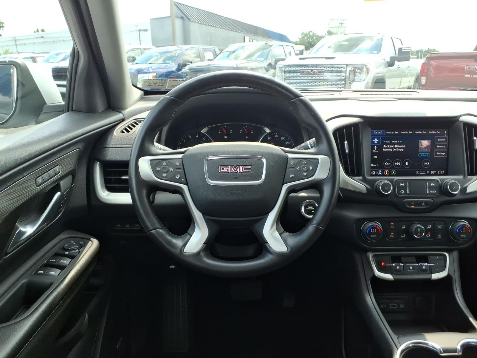 2022 GMC Terrain SLT
