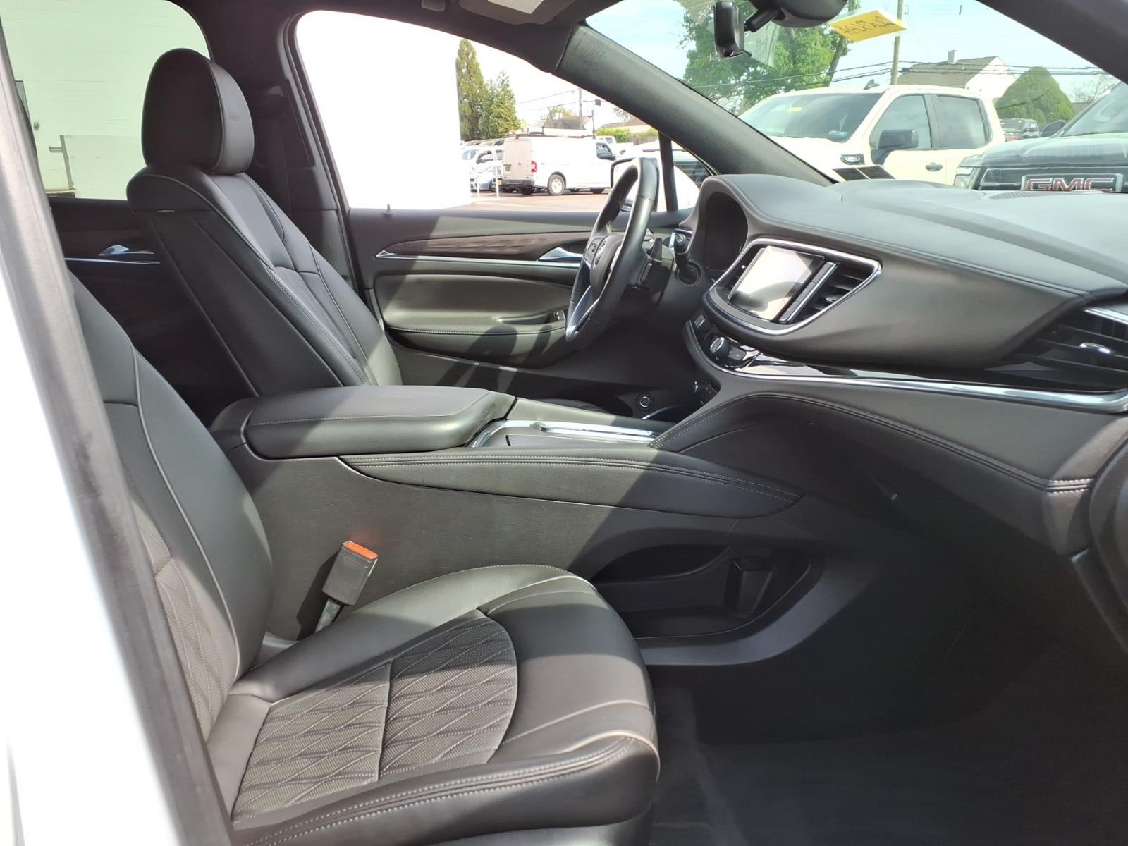 2023 Buick Enclave Avenir