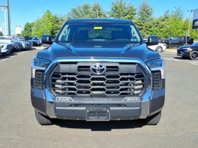 2022 Toyota Tundra 4WD SR5