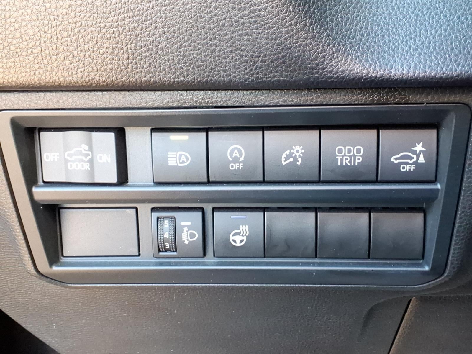 2022 Toyota Tundra 4WD SR5