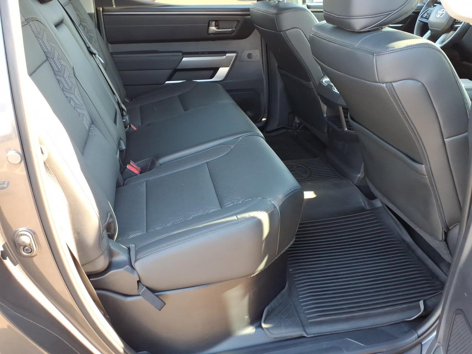 2022 Toyota Tundra 4WD SR5