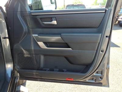 2022 Toyota Tundra 4WD SR5