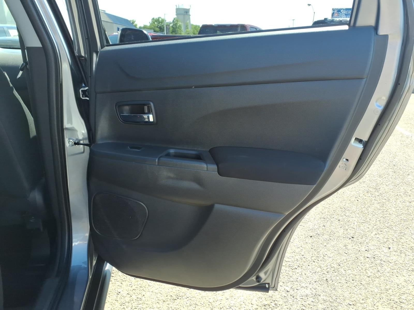 2021 Mitsubishi Outlander Sport 2.0 LE 2WD