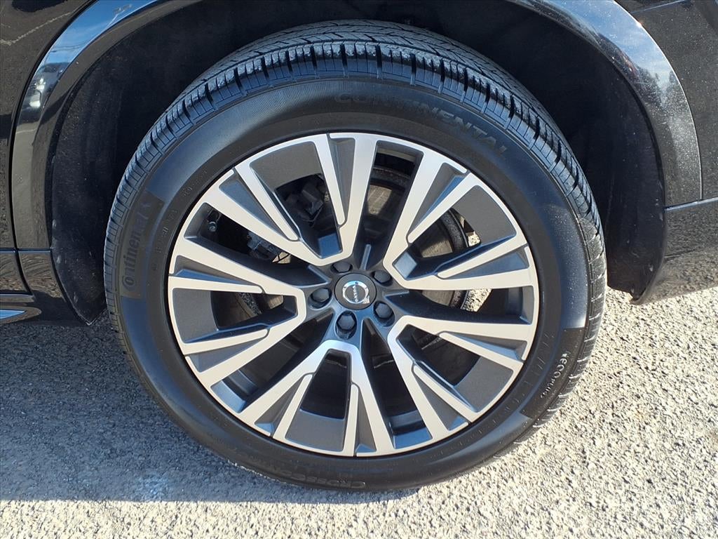 2021 Volvo XC90 Momentum